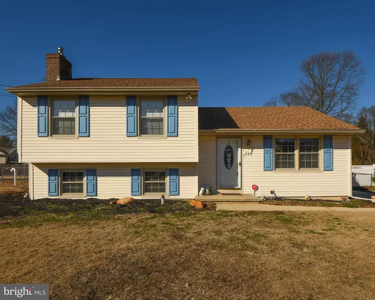 222 MAPLE AVE, Mantua, NJ 08051