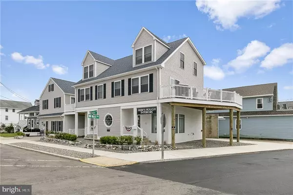 Beach Haven, NJ 08008,534 CENTRE ST