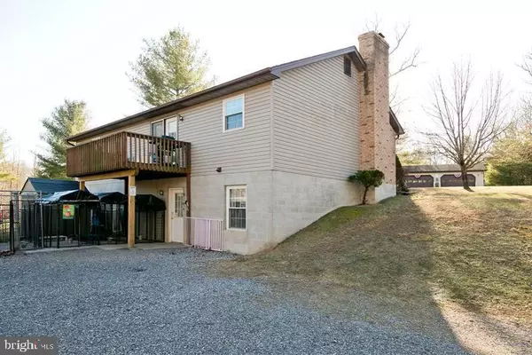 Augusta, WV 26704,863 AA ROGERS RD