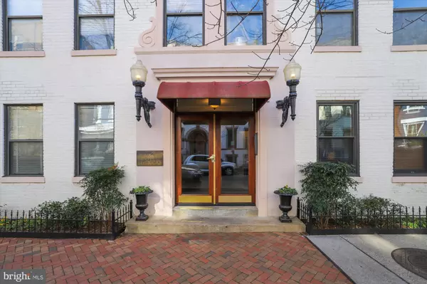 1736 WILLARD ST NW #505, Washington, DC 20009