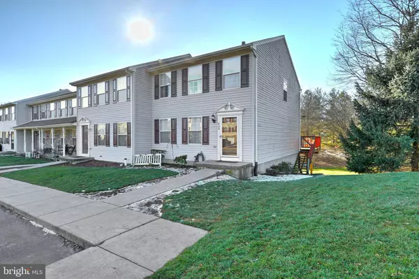 York, PA 17406,650 CHARLES CIR