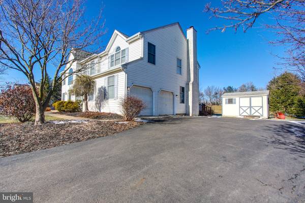 Doylestown, PA 18902,5481 GRANDVIEW LN