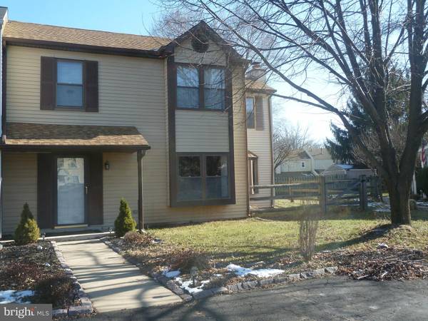 Horsham, PA 19044,7 CHURCHILL CIR