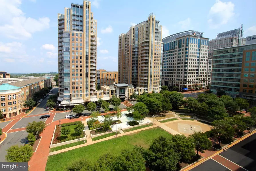 11990 MARKET ST #1914, Reston, VA 20190