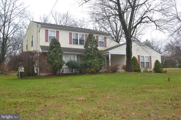 318 E MOUNT KIRK AVE, Eagleville, PA 19403