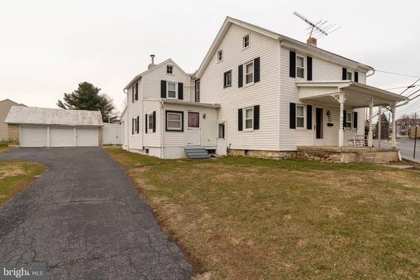 New Holland, PA 17557,74 DILLER AVE