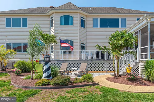 Ocean Pines, MD 21811,23 LESLIE MEWS