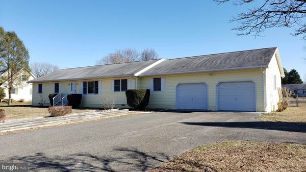 32 LEXINGTON DR, Milford, DE 19963