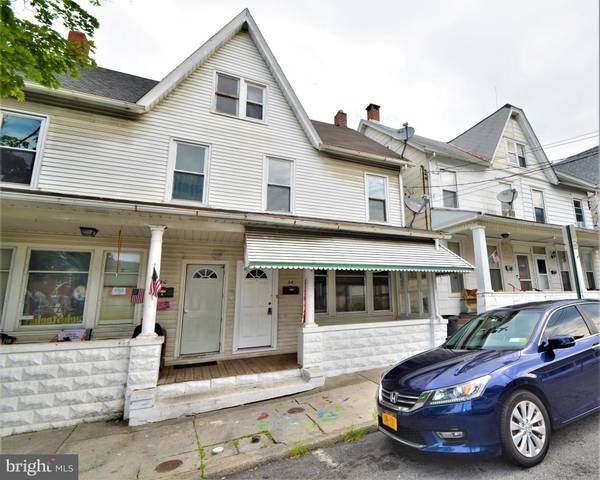 38 DOWELL ST, Slatington, PA 18080