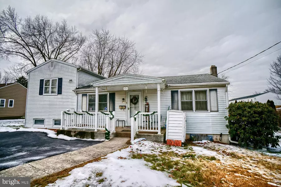 271 CARLISLE AVE, Enola, PA 17025