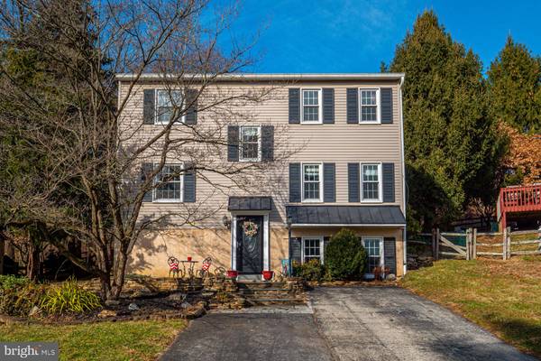 1219 NEW HAMPSHIRE LN, Downingtown, PA 19335