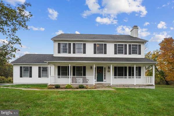 42 2ND ST, Hopewell, NJ 08525