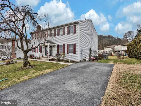 Mohnton, PA 19540,627 LEININGER AVE