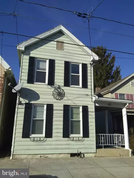 571 BROAD ST, Chambersburg, PA 17201