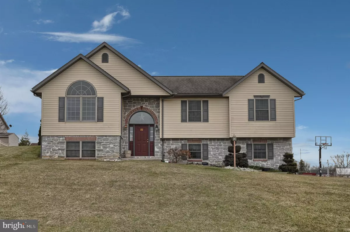 Lebanon, PA 17042,1039 HORSESHOE CIR