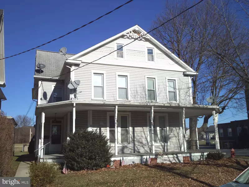 463 MAPLE ST, Annville, PA 17003