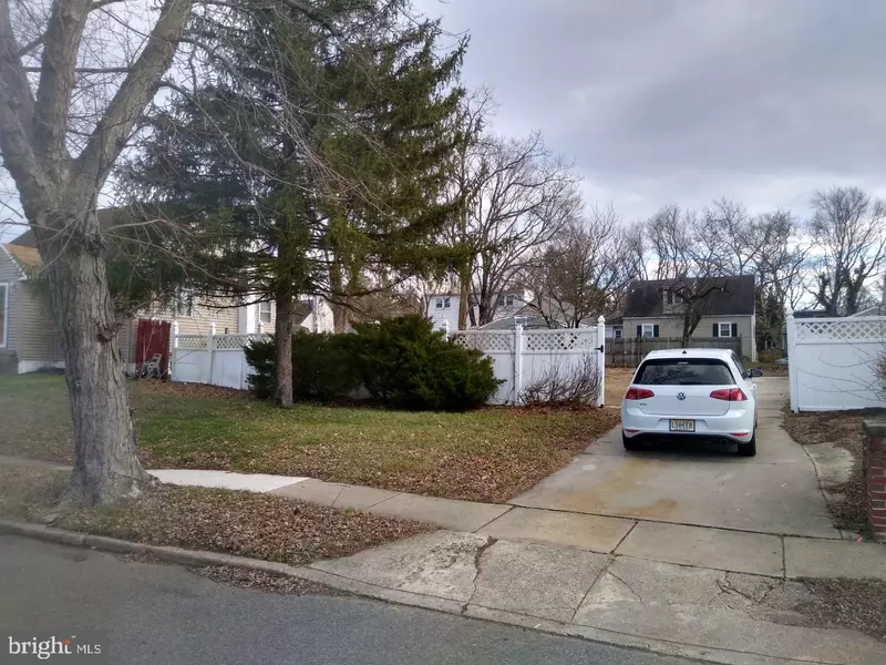 508 BROOKE, Magnolia, NJ 08049