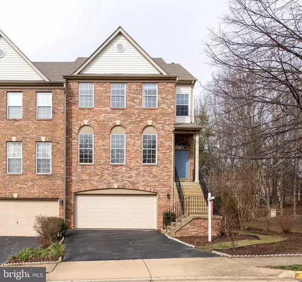 12452 CASBEER DR, Fairfax, VA 22033