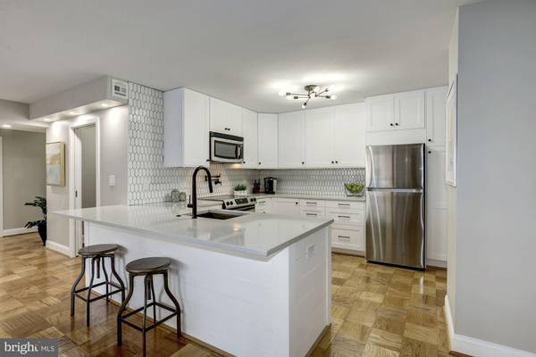 3800 FAIRFAX DR #201, Arlington, VA 22203