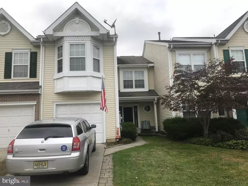 15 STOKES RD, Mount Laurel, NJ 08054