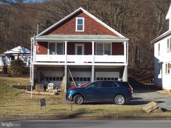 672 FOUNTAIN ST, Ashland, PA 17921