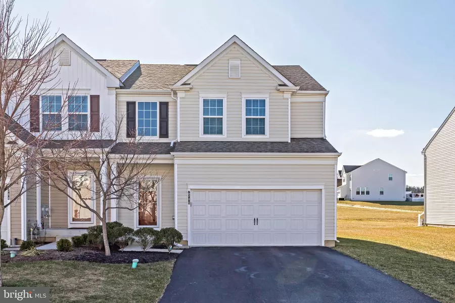 246 SILLS LN, Downingtown, PA 19335