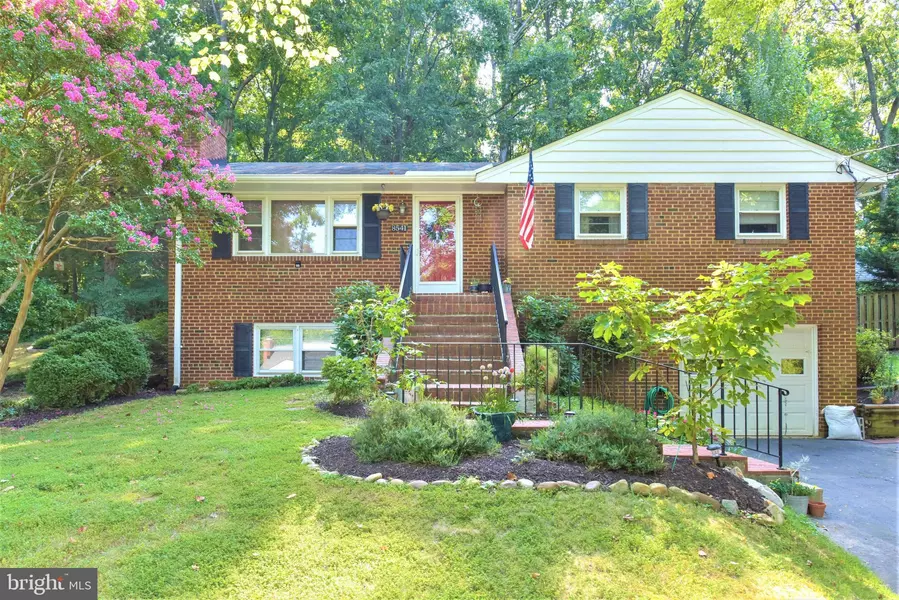 8541 MOUNT ZEPHYR DR, Alexandria, VA 22309