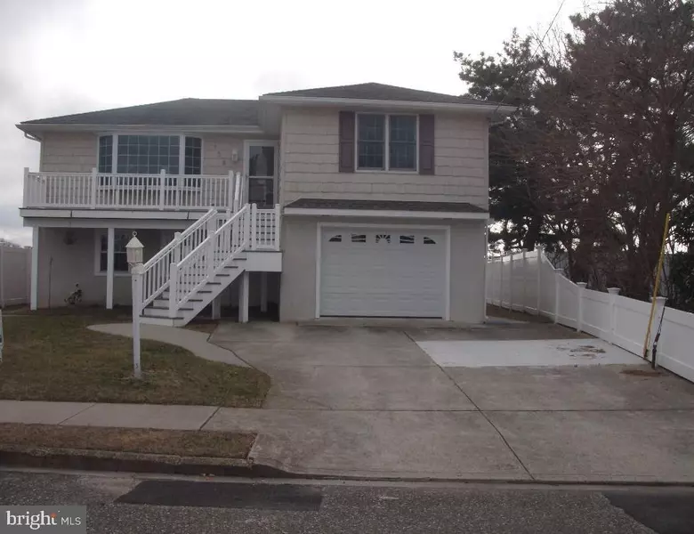 108 LINCOLN DR, Brigantine, NJ 08203