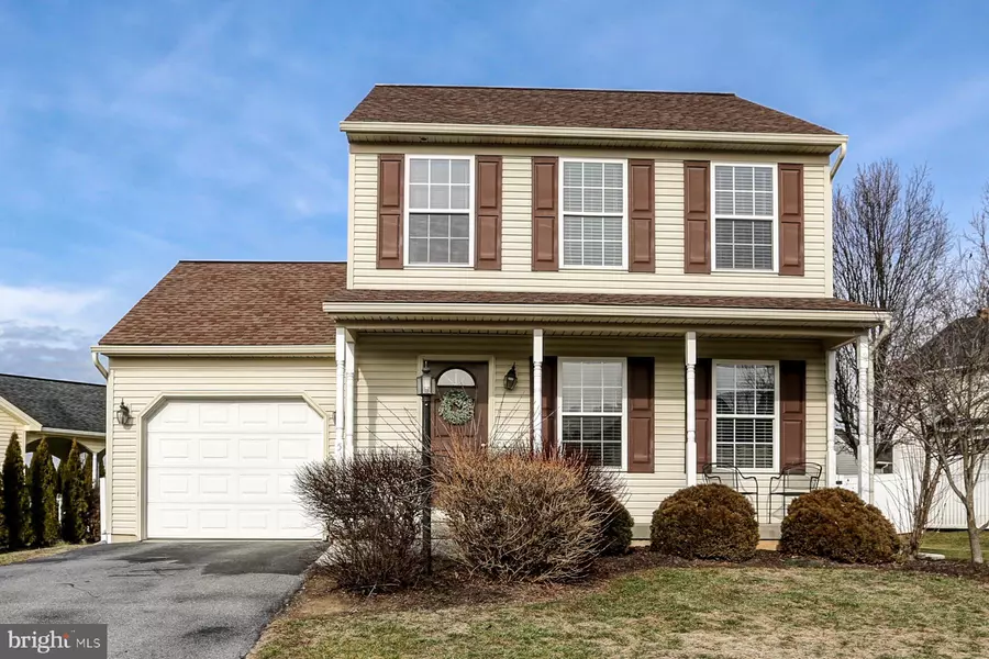 5 PRINCETON DR, Carlisle, PA 17013