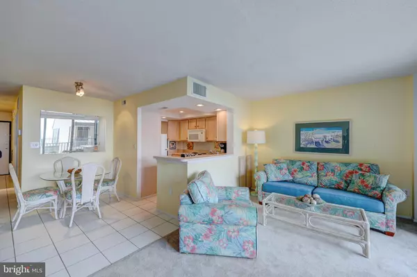 Bethany Beach, DE 19930,208S BRANDYWINE HOUSE RD #208S