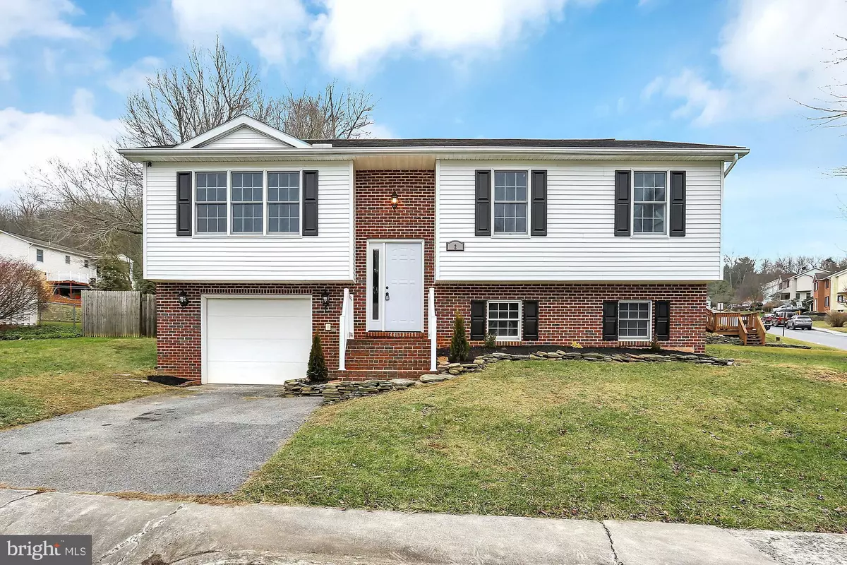 Mount Holly Springs, PA 17065,2 YANKEE DR