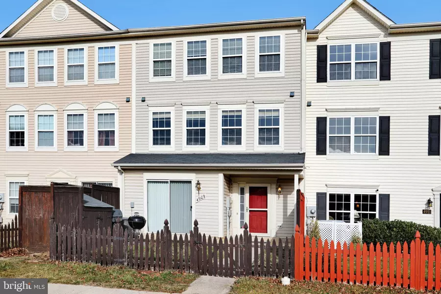 4909 WHITNEY TER, Frederick, MD 21703