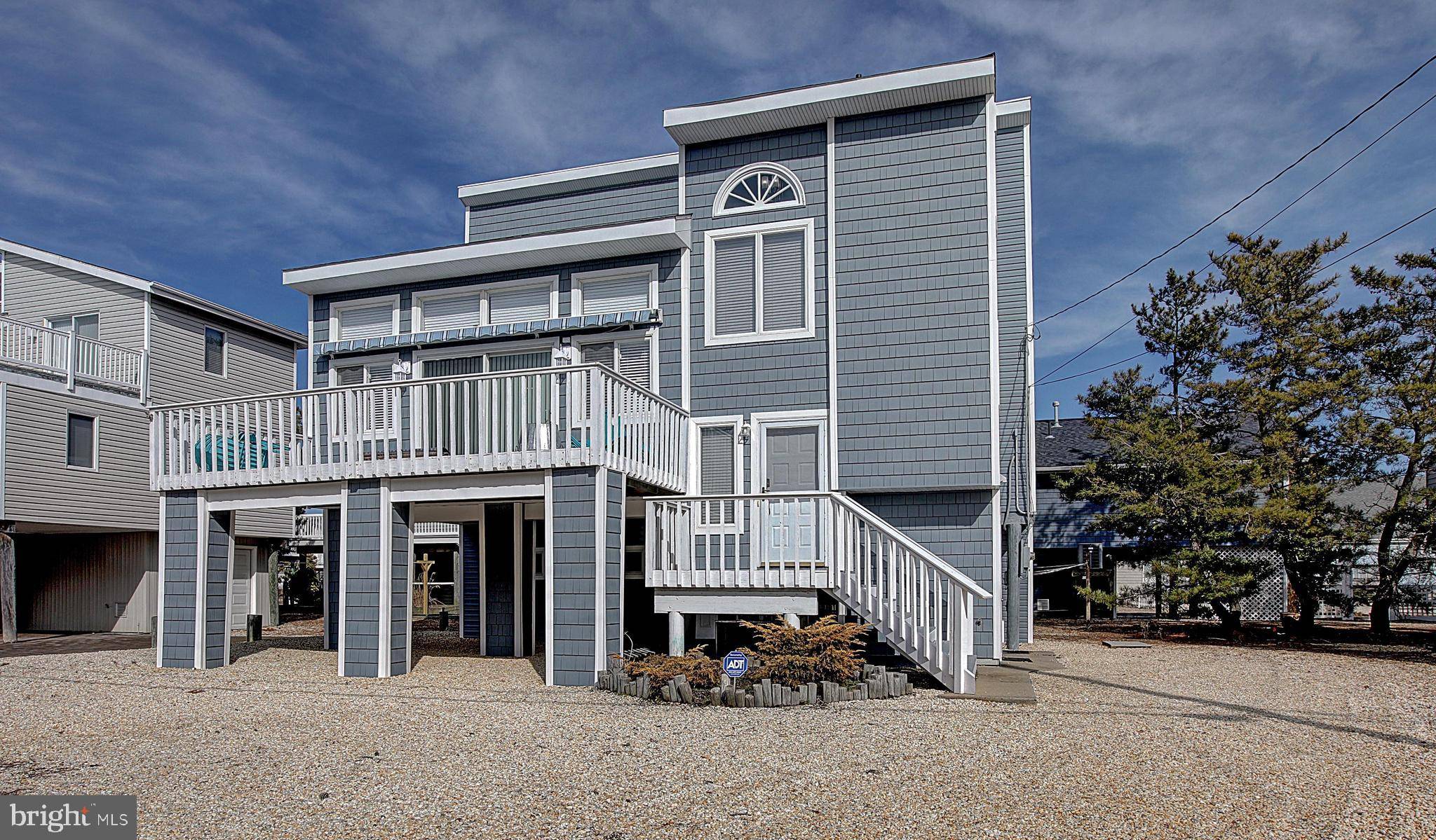 21 W HOBART, Long Beach Township, NJ 08008