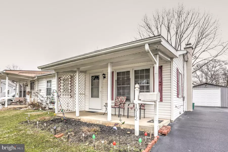 1012 JAMES AVE, Ephrata, PA 17522