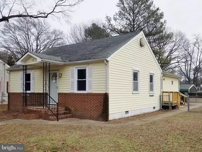 118 MIMOSA AVE, Colonial Beach, VA 22443