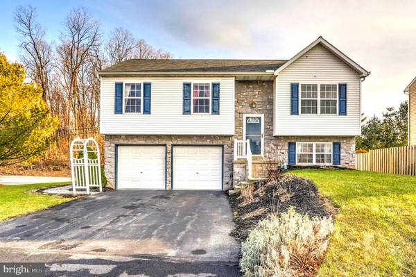 Bainbridge, PA 17502,101-L 29 SKIPJACK WAY