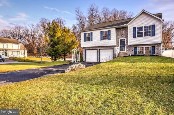 Bainbridge, PA 17502,101-L 29 SKIPJACK WAY