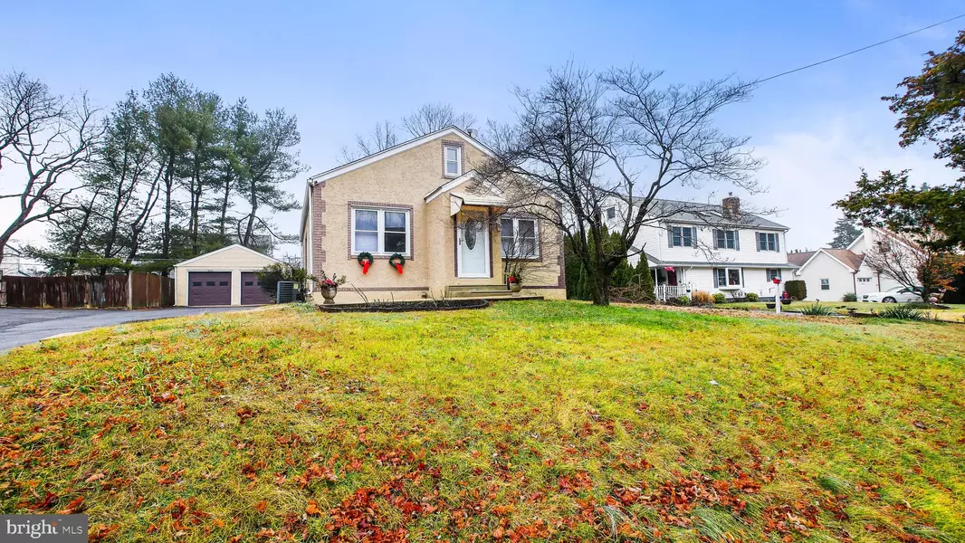 1083 BYBERRY RD, Bensalem, PA 19020