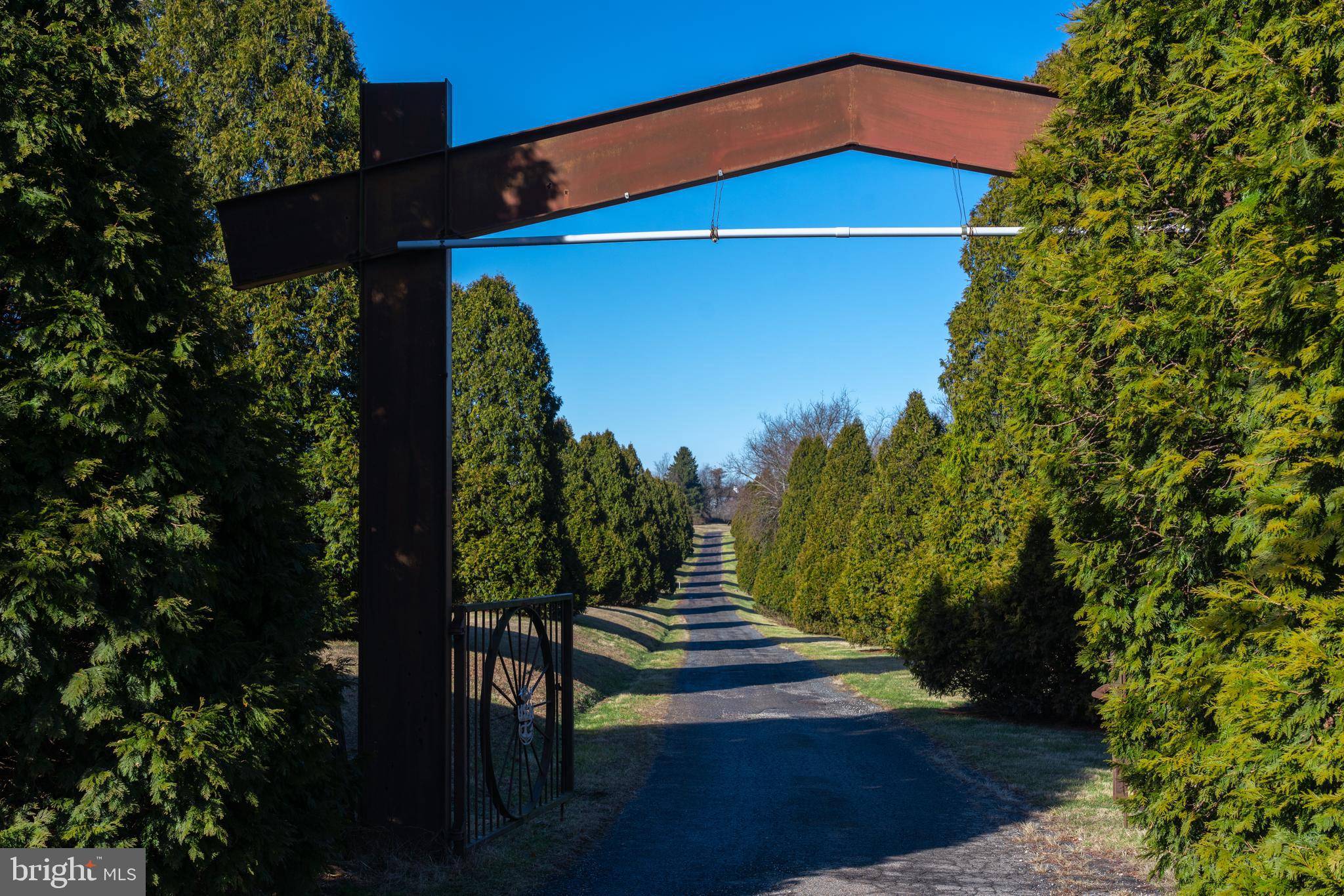 Schwenksville, PA 19473,306 N TOWNSHIP LINE RD N