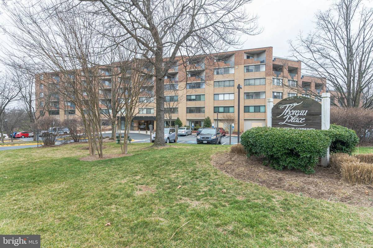 Reston, VA 20191,1951 SAGEWOOD LN #2