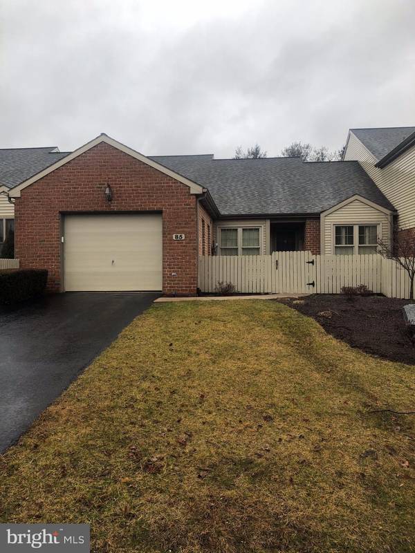 85 LEEARDEN RD, Hershey, PA 17033