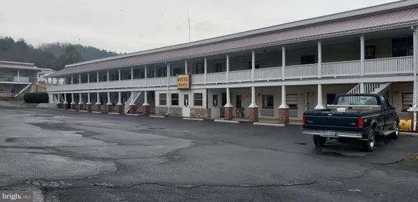 Franklin, WV 26807,THOMPSON'S MOTEL INC. RT 220/33