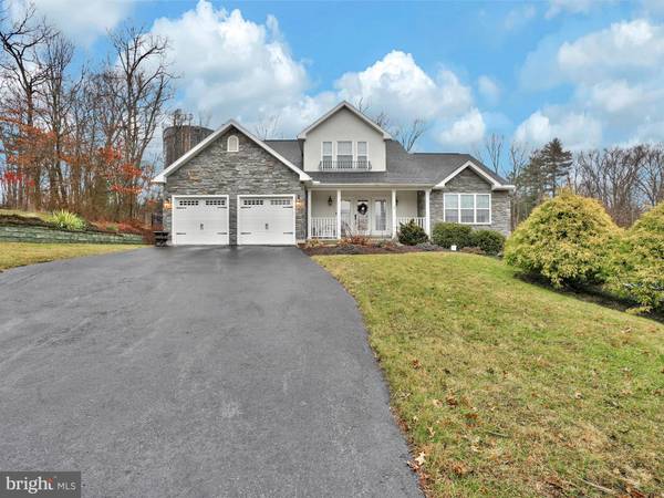 2012 RIDGEVIEW DR., Orwigsburg, PA 17961