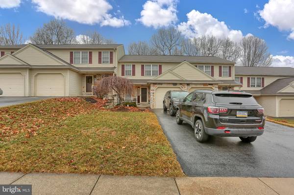 34 HERON RD, Lititz, PA 17543