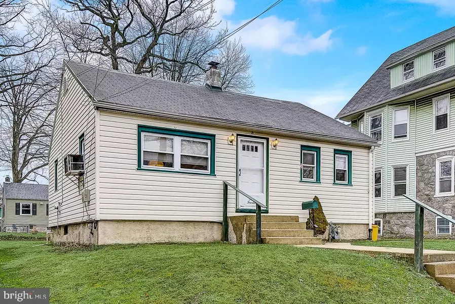 914 BARTRAM AVE, Collingdale, PA 19023