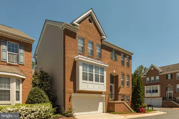 Fairfax, VA 22033,12440 RED PATCH LN