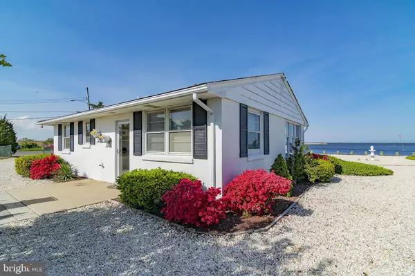 Lanoka Harbor, NJ 08734,1167 E HICKORY + BUILDABLE WF LOT DR