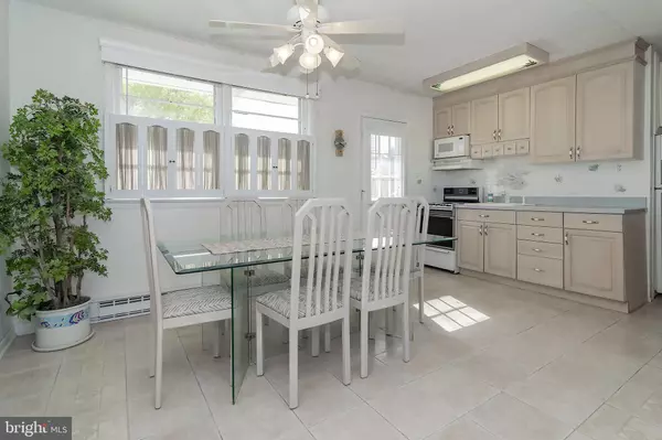 Lanoka Harbor, NJ 08734,1167 E HICKORY + BUILDABLE WF LOT DR