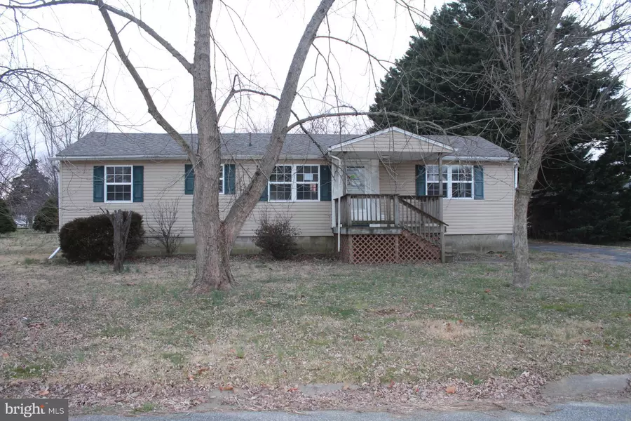 61 BASSWOOD DR, Felton, DE 19943