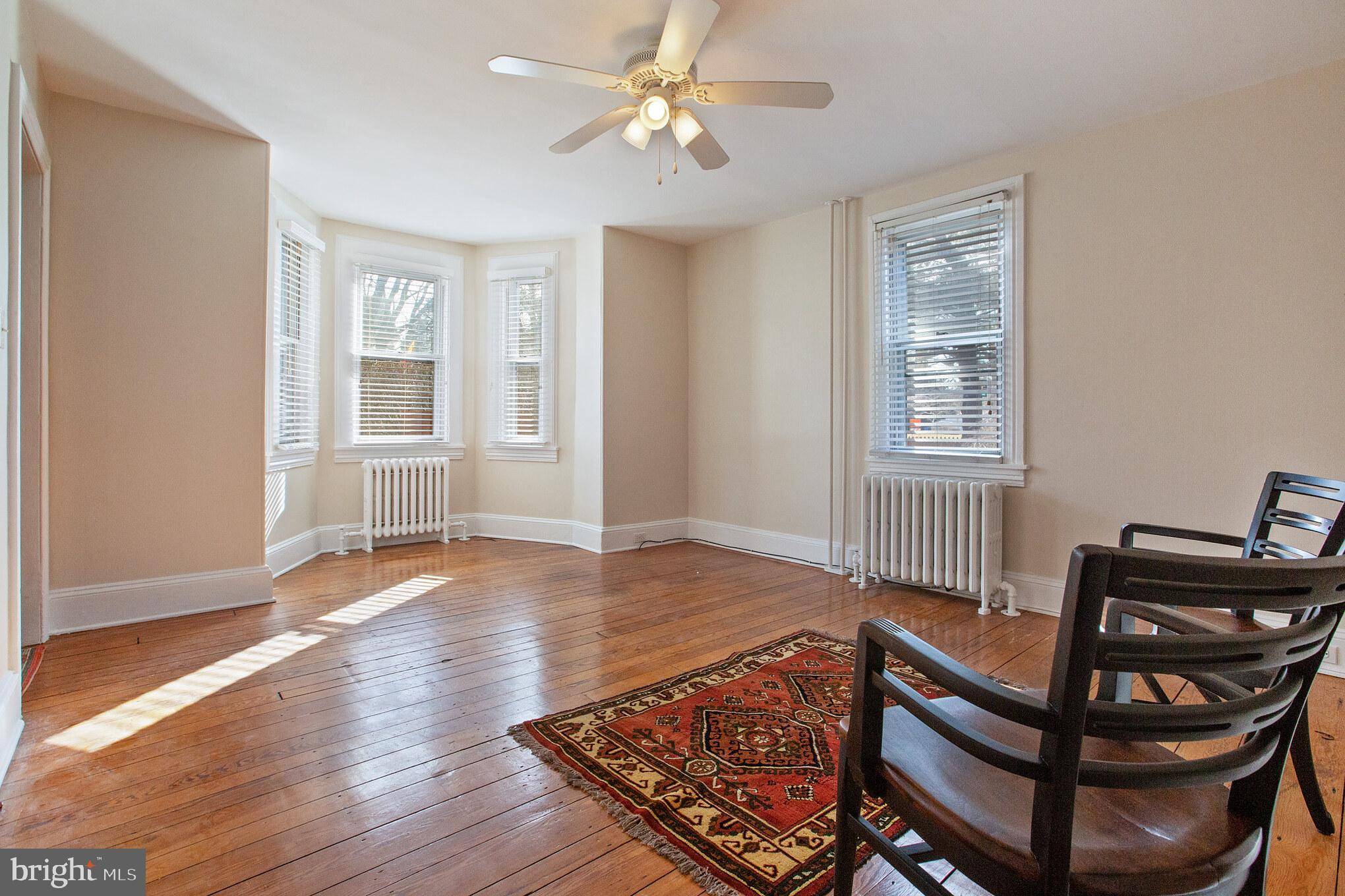 Elkins Park, PA 19027,7500 OAK LANE RD